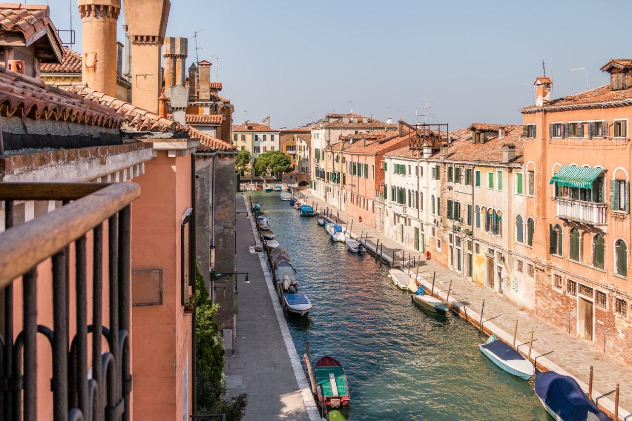 Sunny Nest Canal View In Venice Chic Movida Екстериор снимка