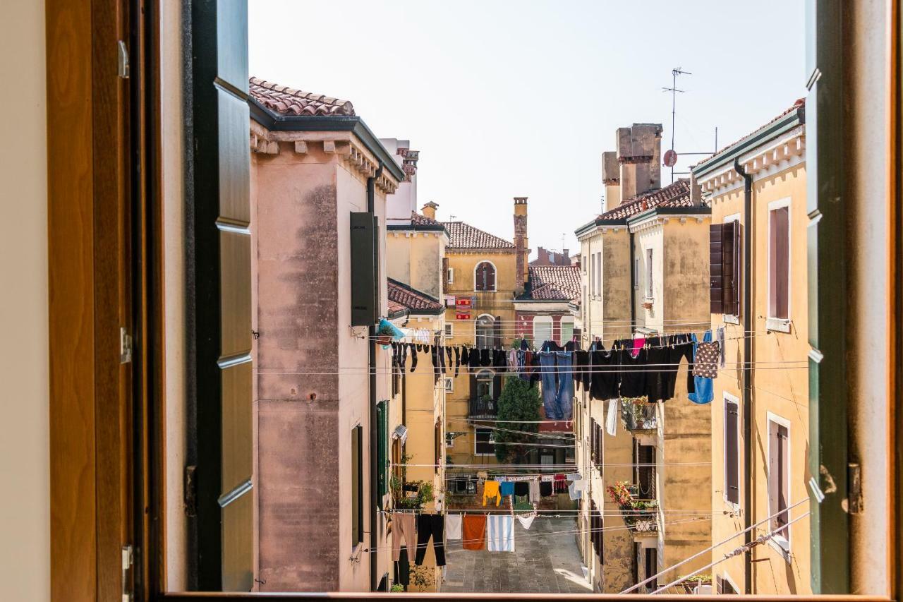 Sunny Nest Canal View In Venice Chic Movida Екстериор снимка
